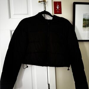 Black Women's Cropped Puffer Jacket